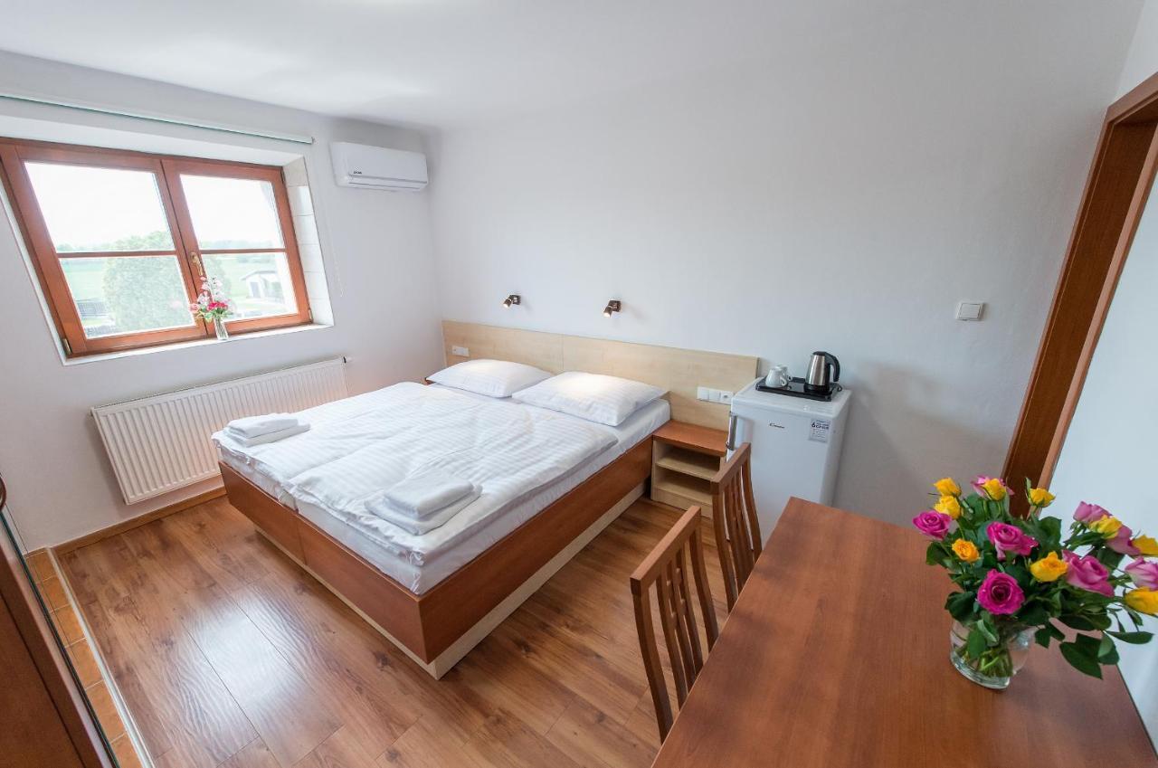 Penzion Leknín Třeboň Exterior foto